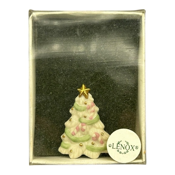 Lenox Jewelry - Lenox Porcelain Christmas Tree Brooch w/ Box